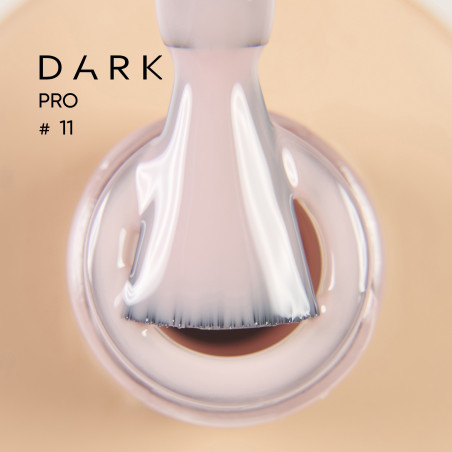 Pro Base 11 DARK, Base Camuflaje de color Beige claro, 15ml