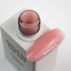 Bottle Gel 13 con pincel NAILSOFTHEDAY, 10 ml