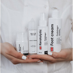 Crema con urea para grietas de talones y manos Podology+ ANTI CRACK CREAM NAILSOFTHEDAY, 30 ml