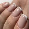Pro Base 21 DARK, Base Camuflaje de color Beige Claro, 30ml