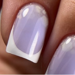 Pro Base 28 DARK, Base Camuflaje de color Violeta,15ml