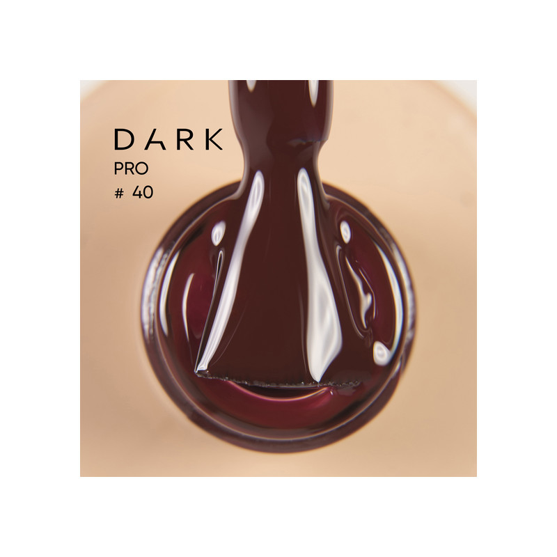 Pro Base 40 DARK, Base Camuflaje de color Rojo Burdeos, 15ml