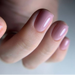 Pro Base 43 DARK, Base Camuflaje de color Beige rosado, 15ml