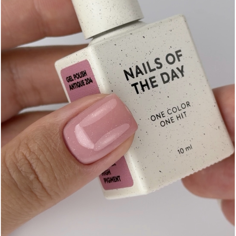 Esmalte Semipermanente Antique 204 NAILSOFTHEDAY, rosa empolvado con shimmer, 10ml