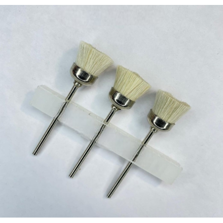 Cepillo echo de pelo de cabra