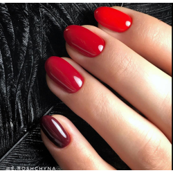 Esmalte semipermanente R003 Rior Komilfo, Rojo Burdeos, 8 ml