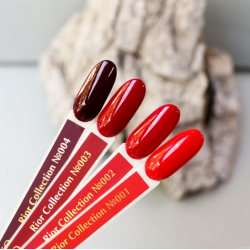 Esmalte semipermanente R001 Rior Komilfo, Rojo Clásico, 8 ml