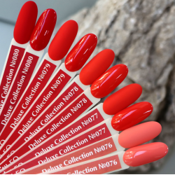 Esmalte Semipermanente D079 Rojo Brillante, Komilfo,8 ml