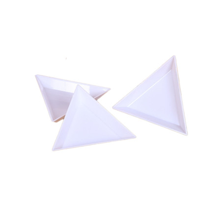 Triángulo plástico para decoración y piedras