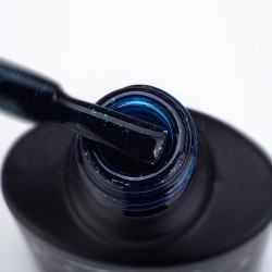 Esmalte Semipermanente D156 Jade Oscuro con Purpurina, Komilfo, 8ml