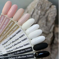 Esmalte Semipermanente D004 Beige Crema Claro, Komilfo, 8ml