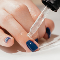 Aceite seco de cutículas con brillo “Filters Nails” Komilfo, 10ml