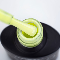 Esmalte Semipermanente D194 Amarillo Claro, Komilfo, 8 ml