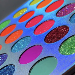 Pigmento para uñas Supernova nails Palette 24 colores NAILS OF THE NIGHT