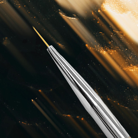 Pincel NAILSOFTHENIGHT Nail Art Brush para lineas finissimas 10mm